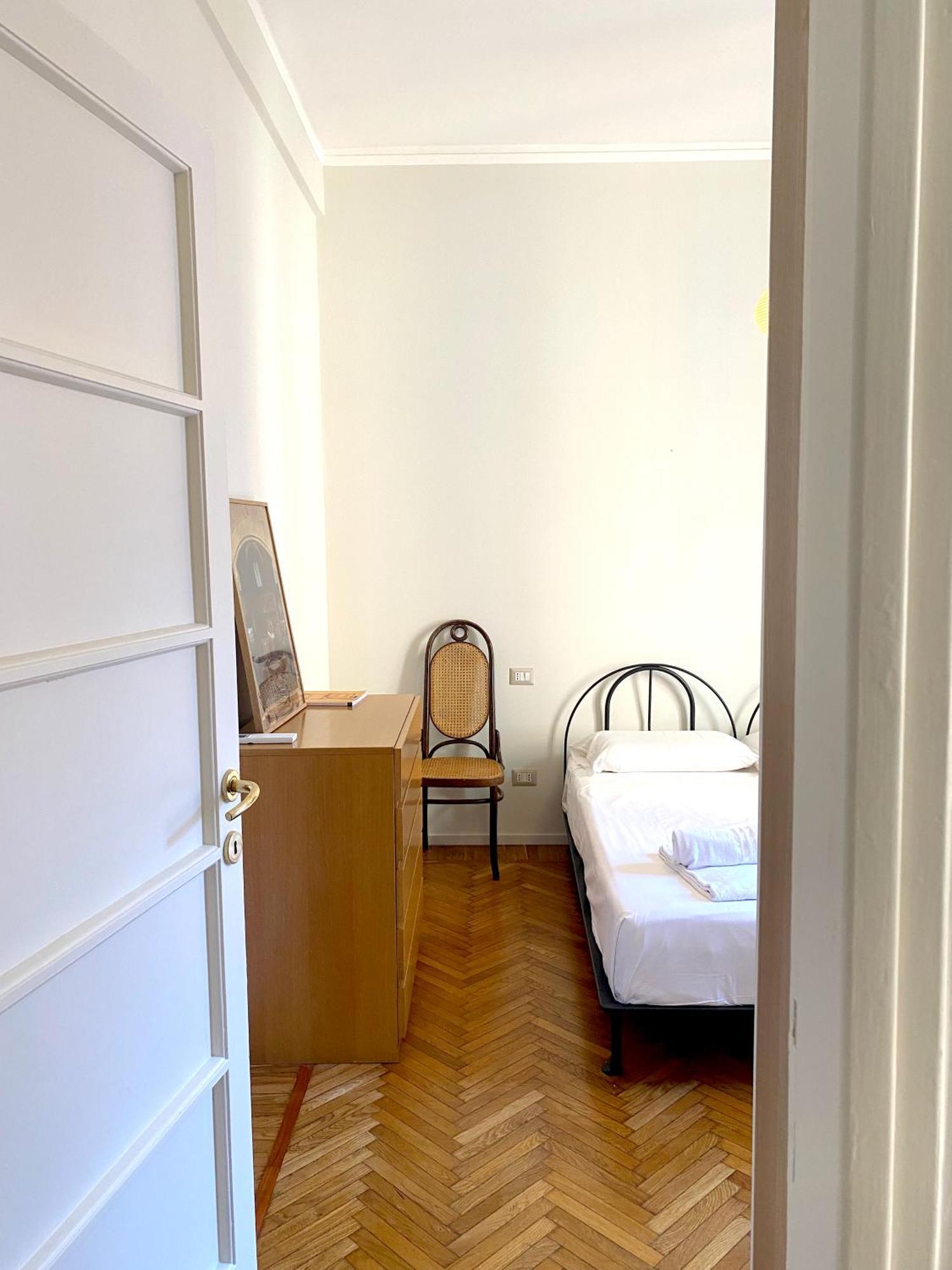 Kibilu - Via Braga - Stazione Centrale Милано Екстериор снимка